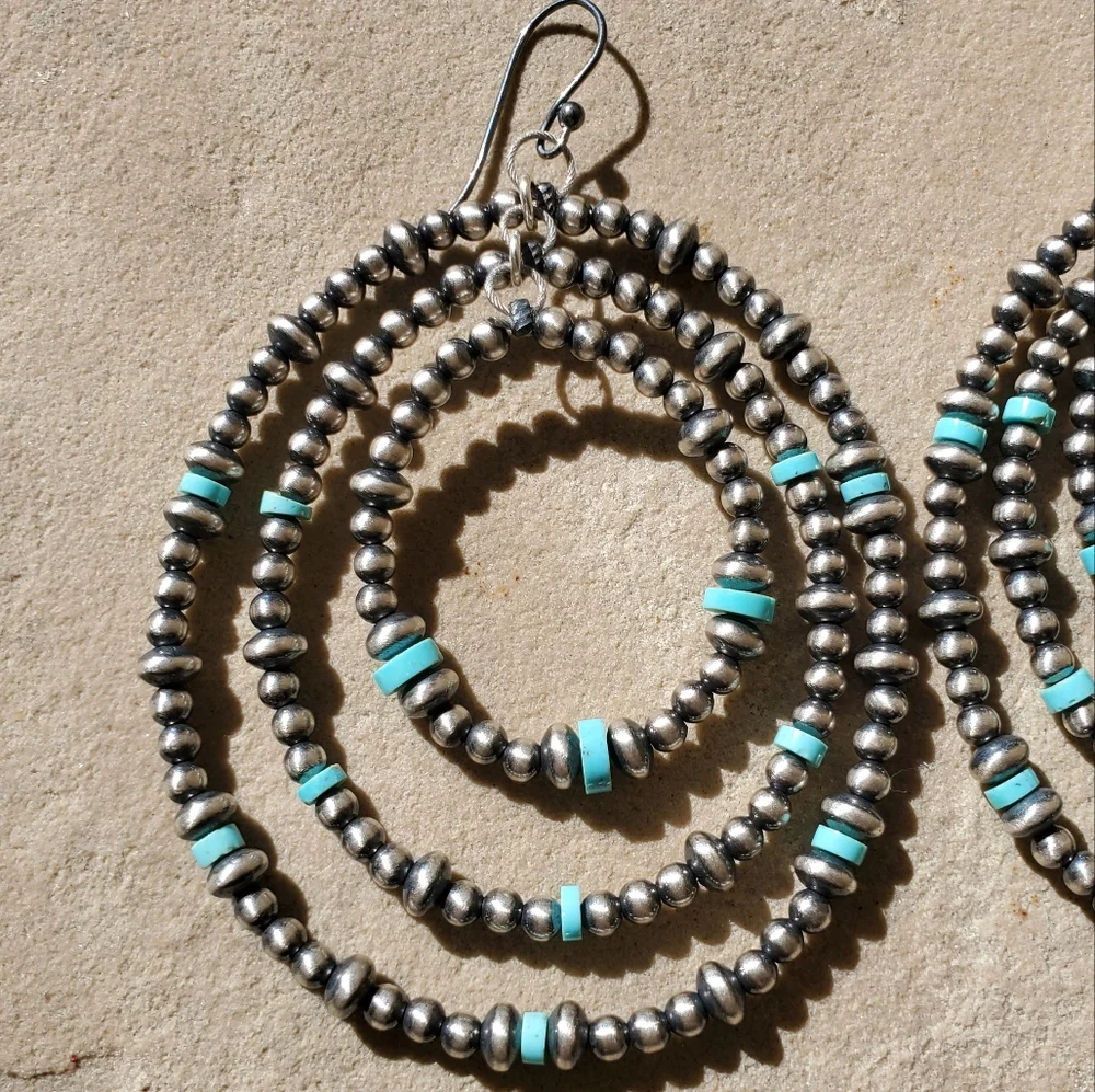 Navajo Pearl Turquoise Bead Triple Circle Dangle Earrings - Picture 5 of 5